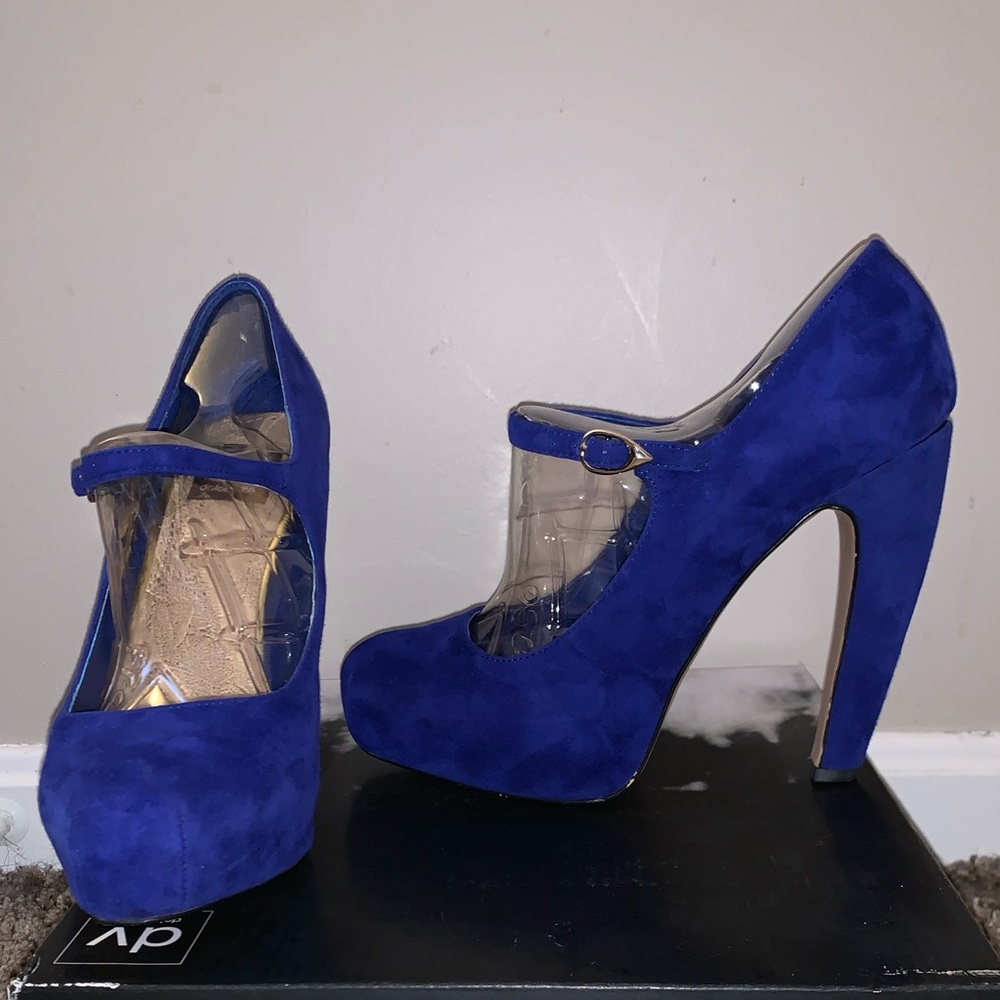 DV Dolce Vita Demi Mary Jane Pumps - Electric blue